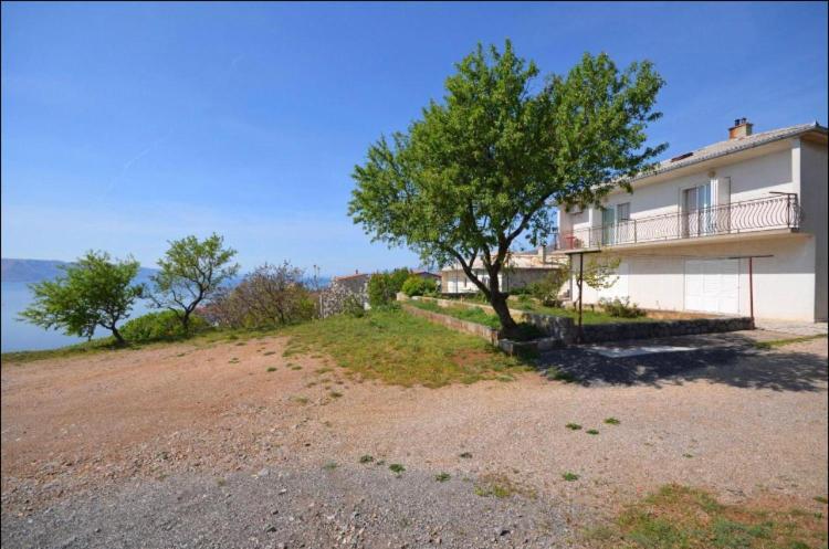 Milojka Apartment Сен Екстериор снимка