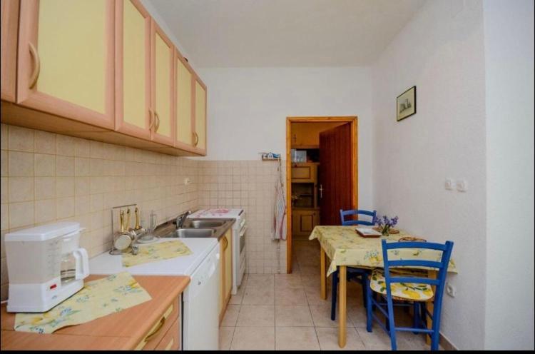 Milojka Apartment Сен Екстериор снимка